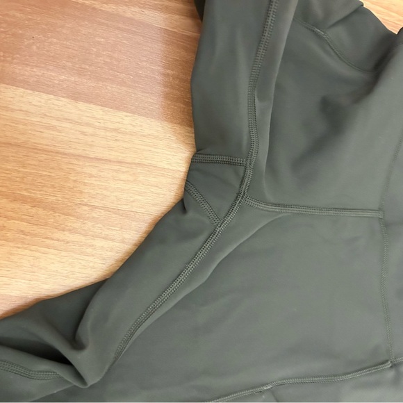 Lululemon Dark Olive Speed Up Crop 21” Medium Rise Athletic Workout Legging - Picture 13 of 15